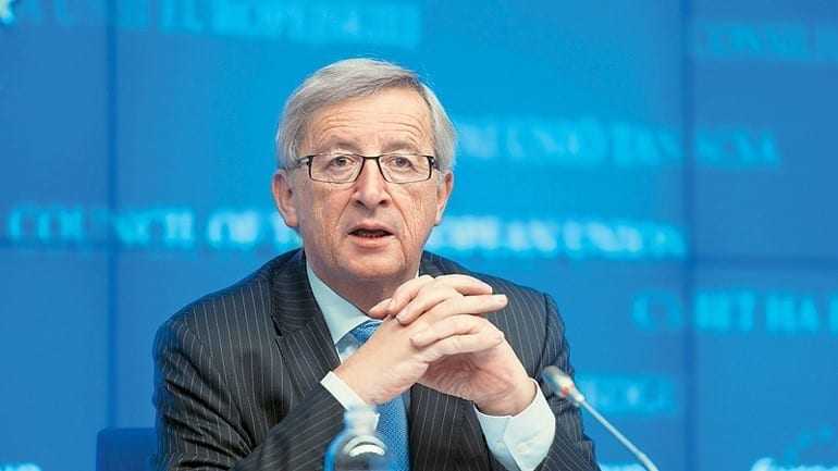 Politico: Ο Γιούνκερ θέλει να χαλαρώσει τους ευρωπαϊκούς δημοσιονομικούς κανόνες
