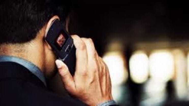 Τηλεφωνικές απάτες: Κάποια τηλεφωνήματα κοστίζουν ακριβά