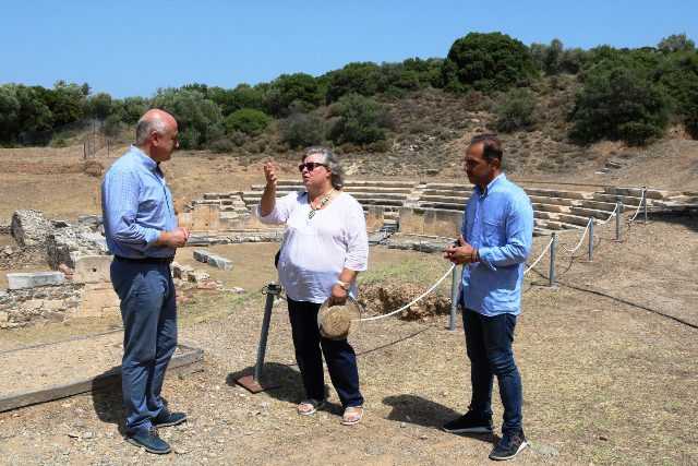 Η Περιφέρεια ΑΜΘ διαθέτει πόρους για την προστασία και την αναβάθμιση των υποδομών του αρχαίου θεάτρου της Μαρώνειας