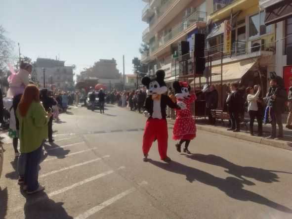 Γέμισαν οι δρόμοι της Ξάνθης παιδικά χαμόγελα (ΦΩΤΟ)