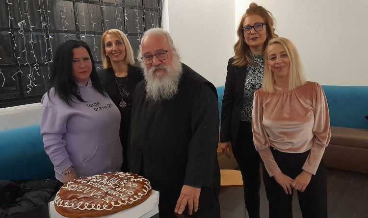 Ο Σύλλογος Μονογονεϊκών Οικογενειών-ΣΤΗΡΊΖΩ, έκοψε την Πρωτοχρονιάτικη πίτα του