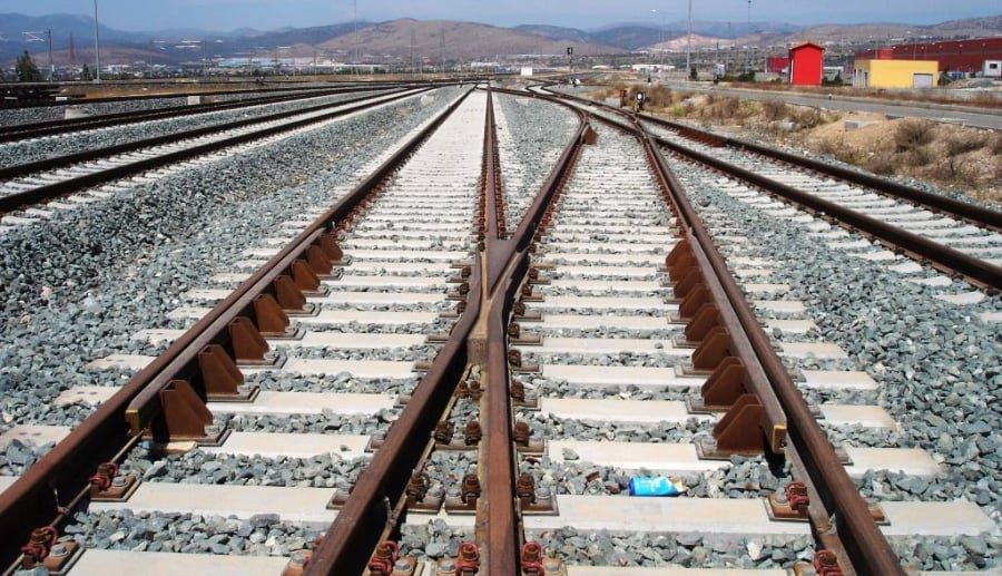 Δημοπρατείται σιδηροδρομικό έργο για την γραμμή Νέα Καρβάλη-Τοξότες